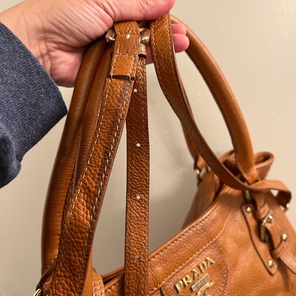 Prada satchel bag☝️❤️💥🤩 - Picture 14 of 15